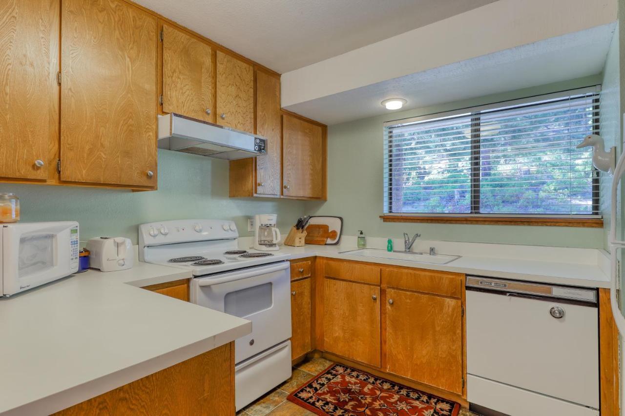 Huntington Lair Condominium Lakeshore Bagian luar foto